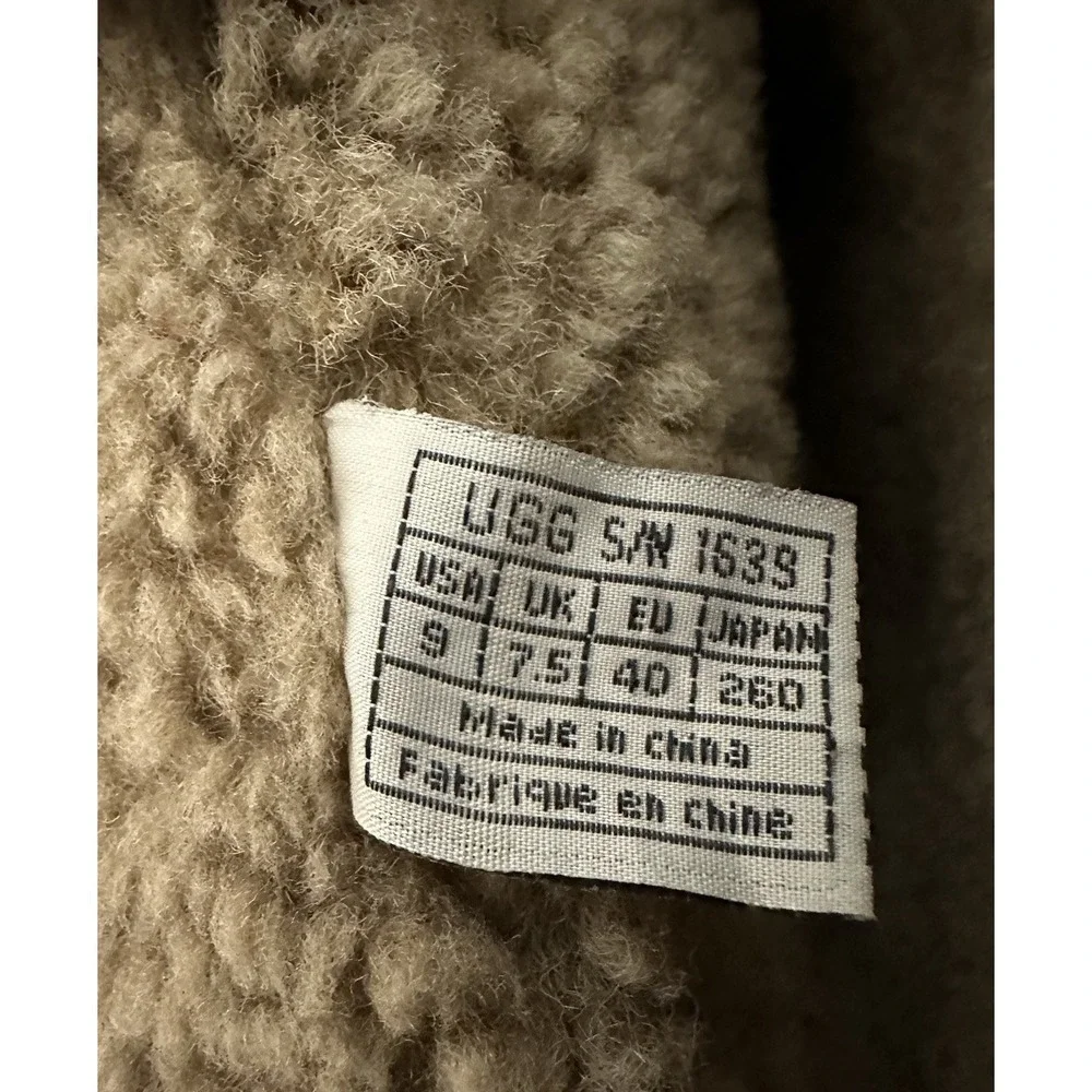 Ugg Australia Leather Boots Womens Size 9 Sheepskin Brown